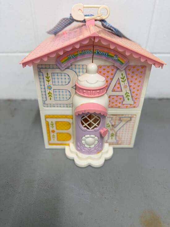 Vintage My Little Pony MLP Lullaby Nursery Baby House Playset Hasbro 1985